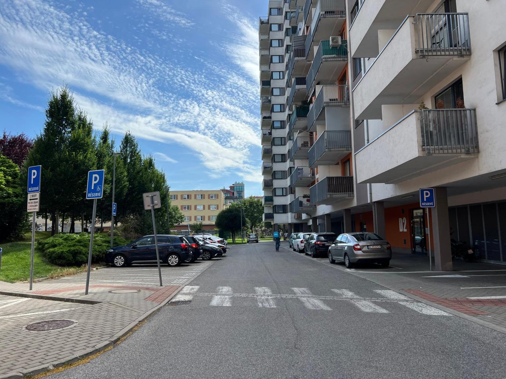 Apartment Jegeho Bratislava - Tipos Arena Extérieur photo